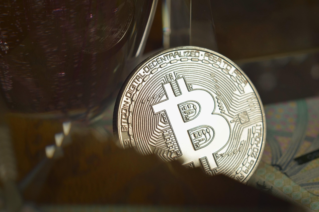 DWF Labs投资川普加密货币WLFI！支持机构级稳定币USD1